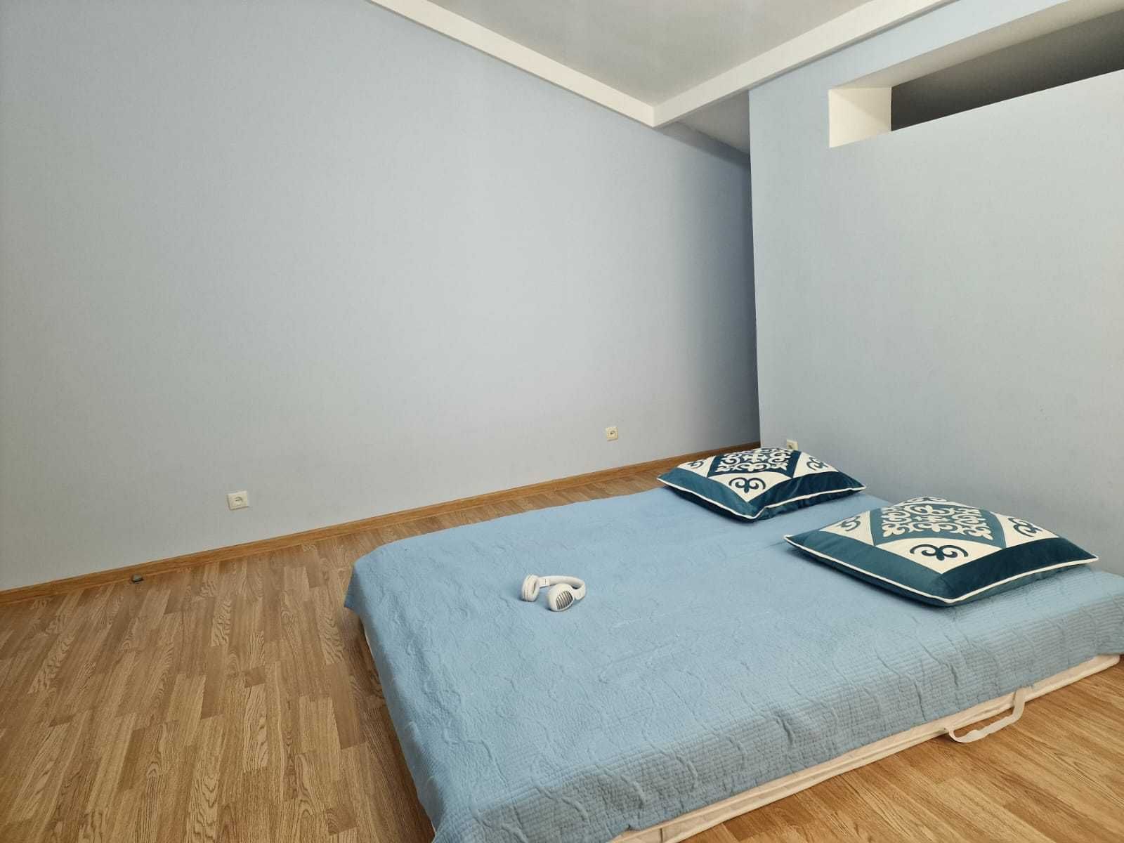Квартира 3-х комнатная двухуровневая на набережной в Астане кирпичный