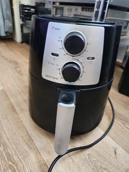 Air fryer delimano friteoza aer cald