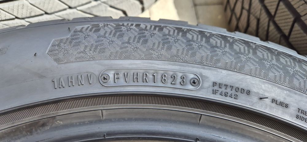 Oferta - Cauciucuri iarna Falken Eurowinter HS02PRO 235/50 R19