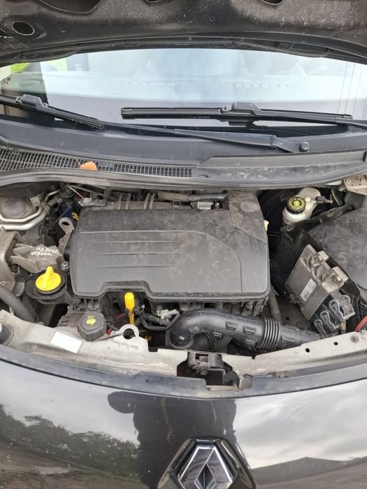 Рено Туинго 2011