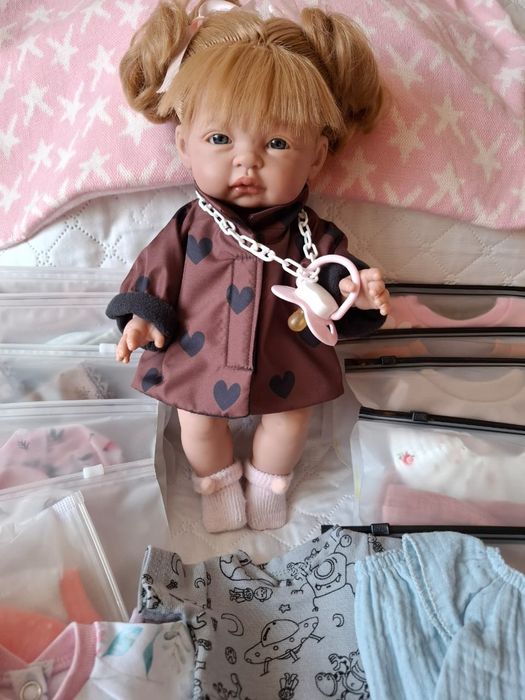 Продам куклу Berbesa