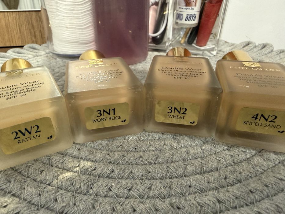 фон дьо тен ESTEE LAUDER