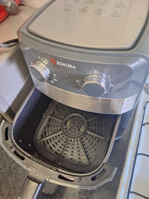 Airfryer zokura in stare foarte buna