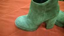 Vand ghete dama gri CAROLL ROMA, piele intoarsa,  35 IT ( 36 EU )
