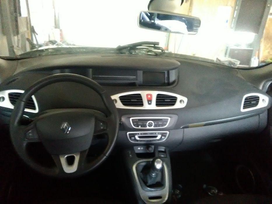 Renault Scenic 1.9dci/Рено Сценик На части