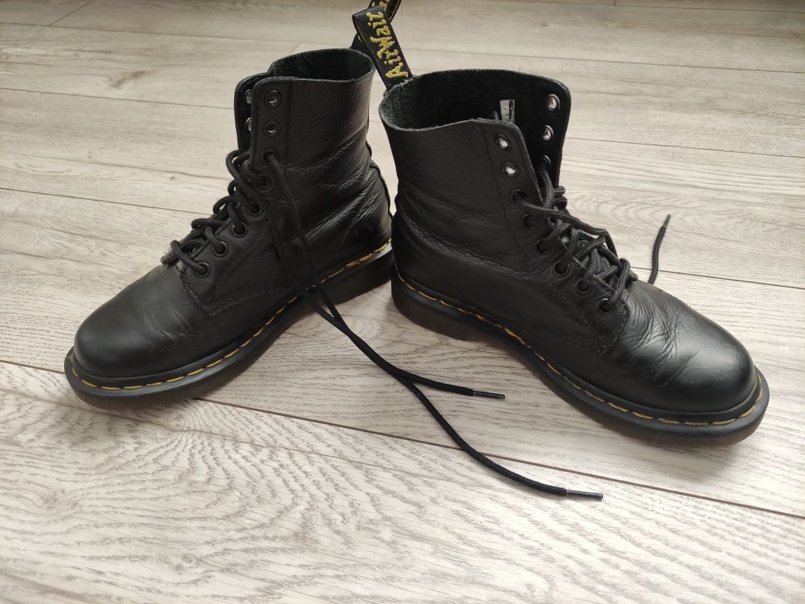 Bocanci doctor Martens 1460 pascal black classic