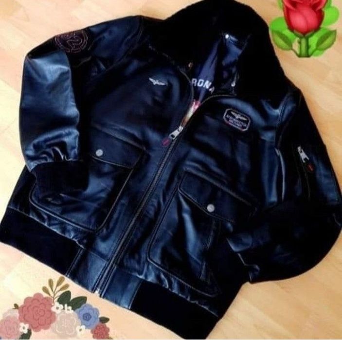 Geaca piele naturala 100%,tip aviator,guler detasabil blanita naturala