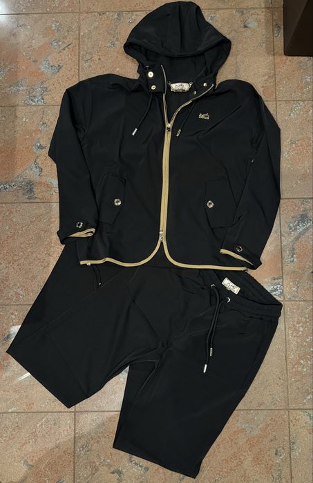 Дамски комплект горнище и панталон H