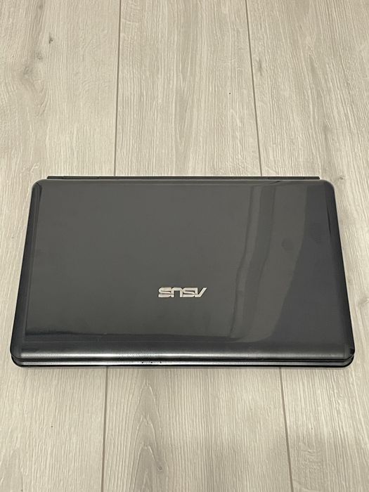 Ноутбук Asus продам