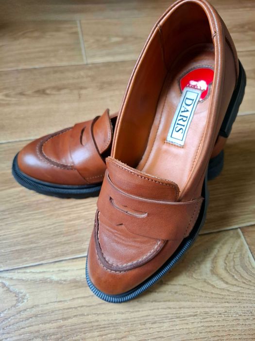 Елегантни дамски лоуфъри Daris – естествена кожа, размер 36