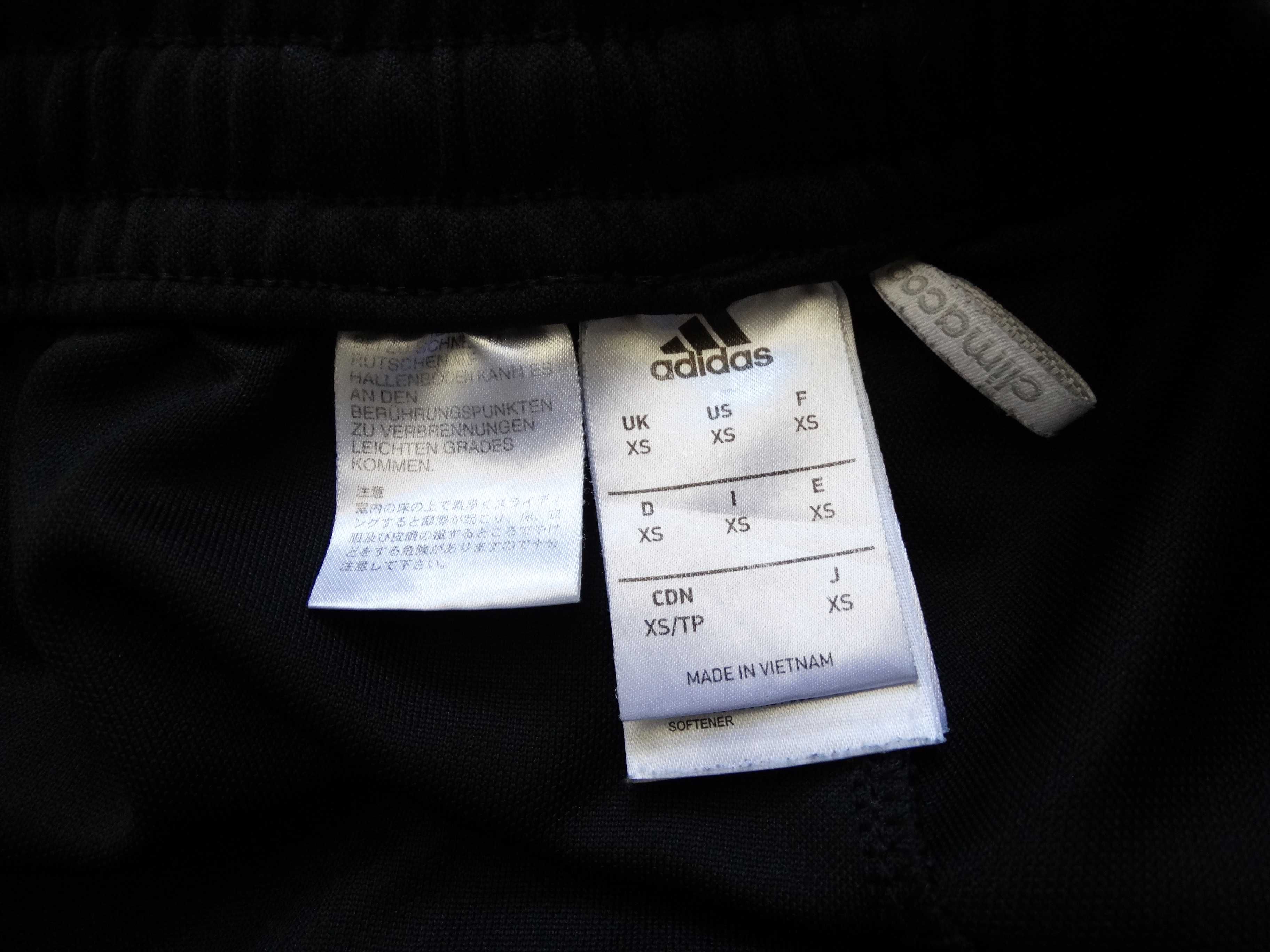 Адидас Adidas Convido 16 мъжко долнище долница размер XS