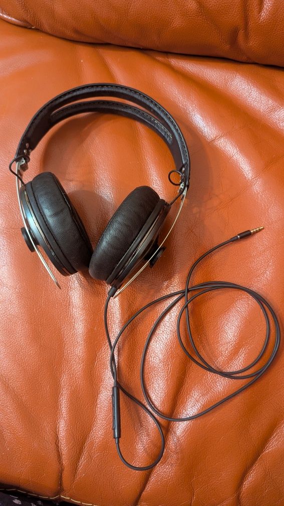 Casti Sennheiser Momentum M2 over-ear impecabile