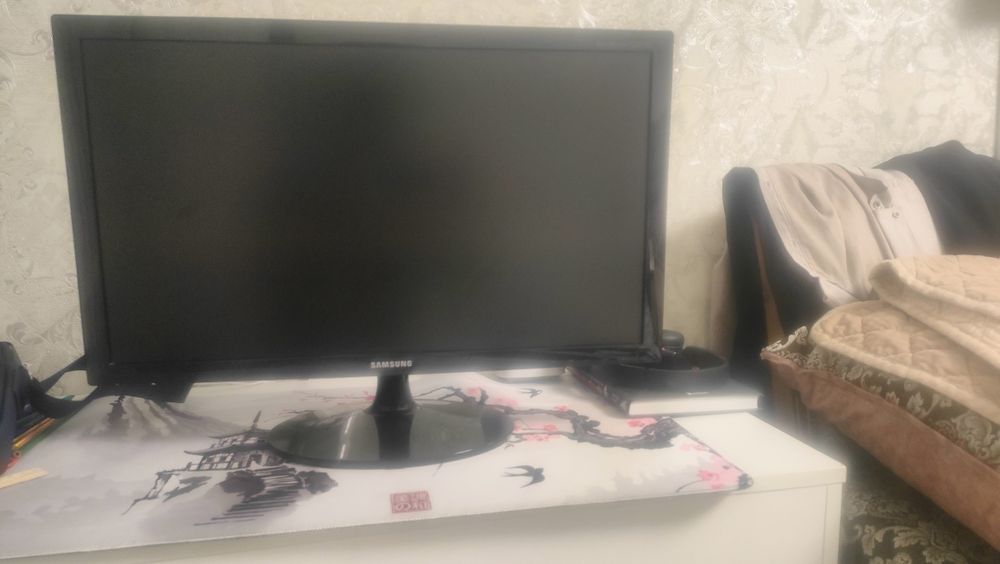 Продам монитор и все комплектующие для компьютера.