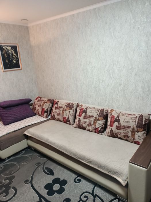 Диван угловой бу