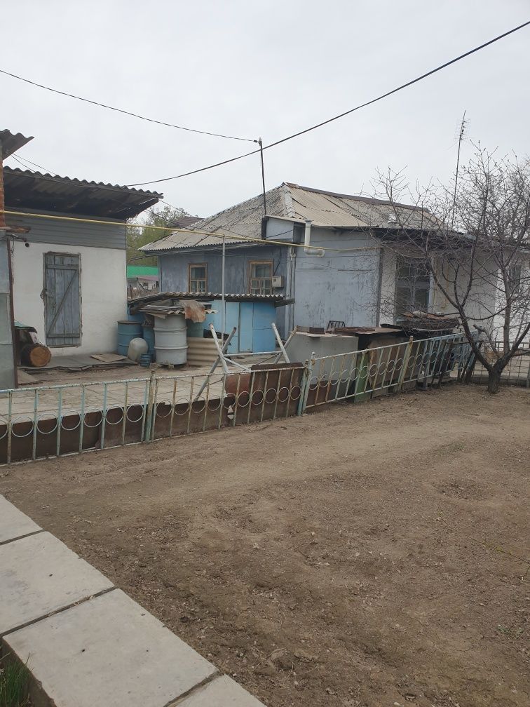 Продам дом в центре города
