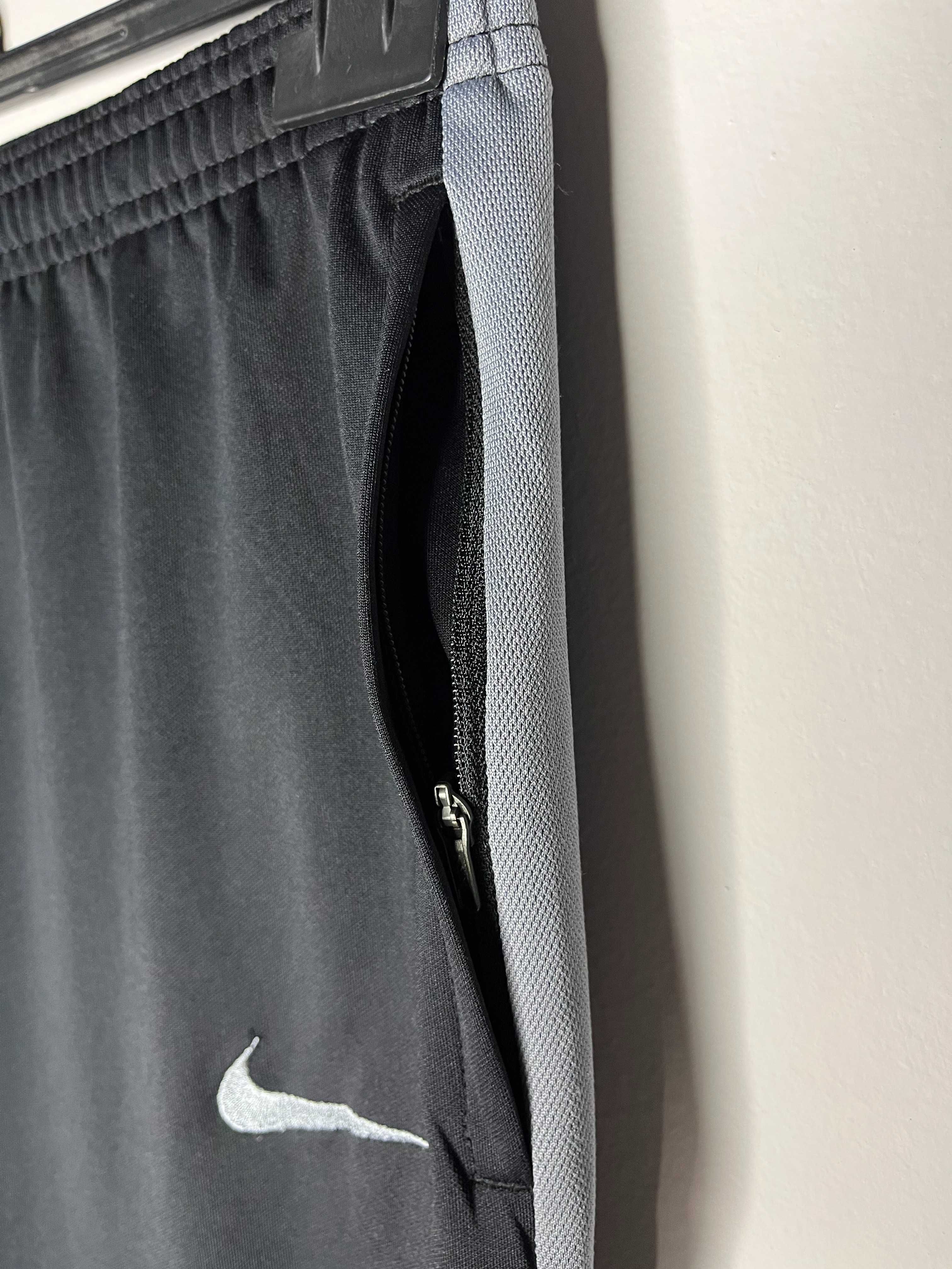 Nike Dri-Fit Academy Pants Мъжко Долнище