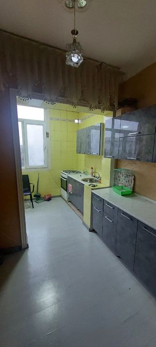 Чиланзар 25. 3 Х комнатная 2 х 6 балкон Улучшенная  планировка