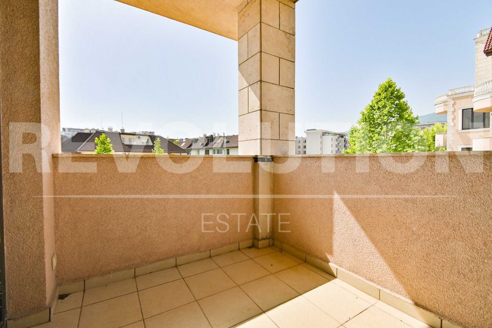 Продава се Тристаен апартамент в София, Витоша - 137 кв.м за 2592 €/кв.м - Снимка #14