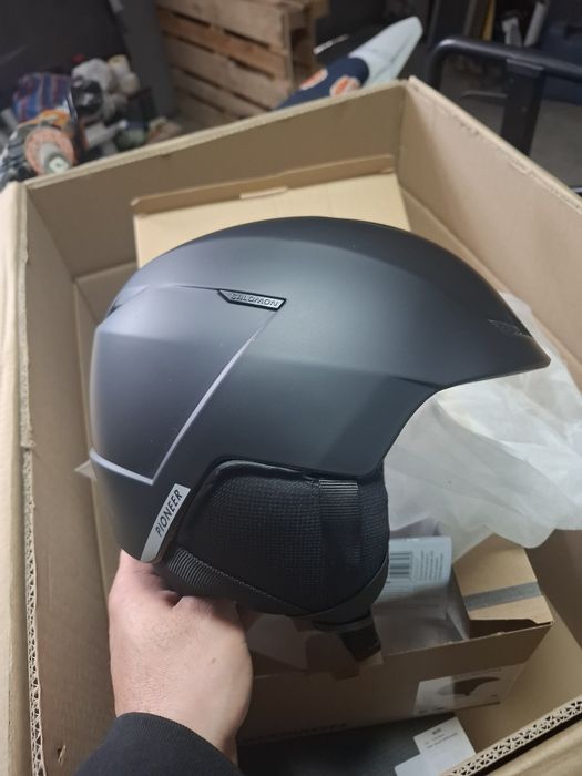 Ски/Сноуборд каски