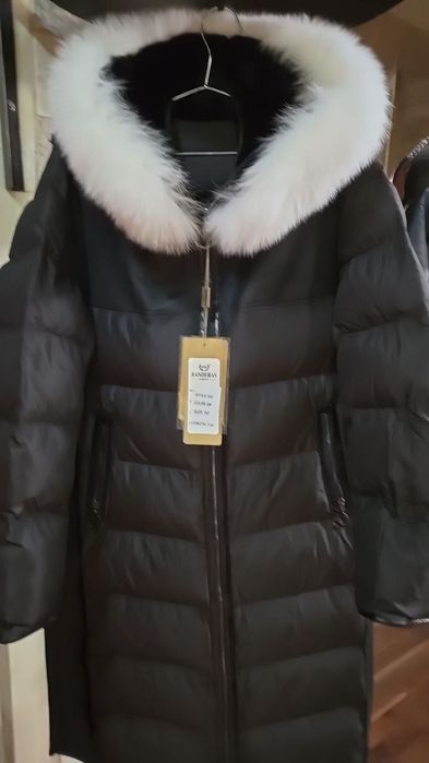 Куртка натуральный мех пуховик натуральный новый!!!