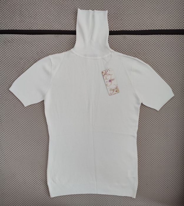 Продавам  Блузи плетиво