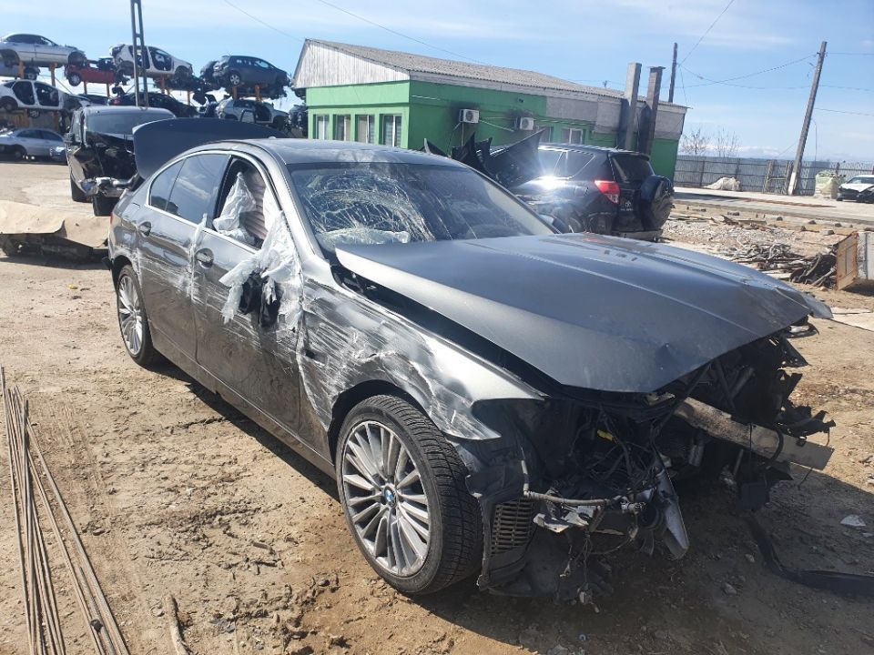 Dezmembrez BMW seria 5 F10 motor 3.0d 230kw 312cp N57D30B bara spate capota portbagaj dezmembrari