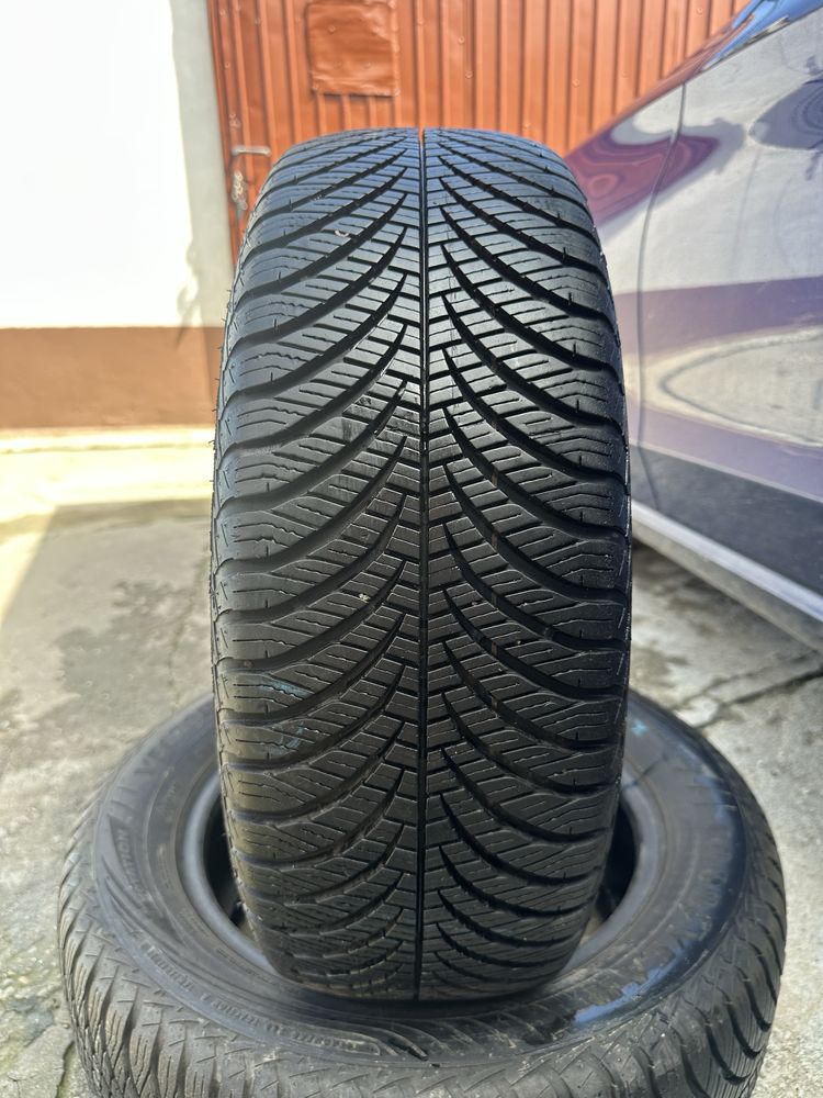 195/60 R15 Good year  , all season