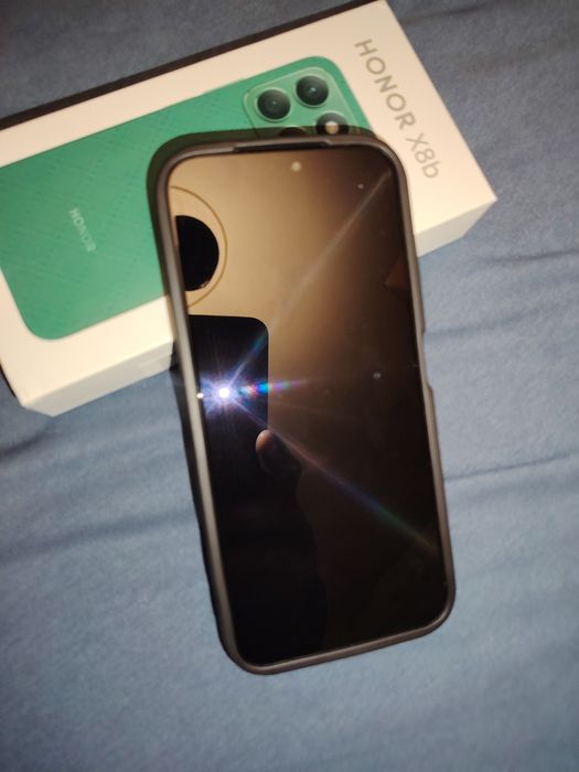 Honor x8b 8/256 чисто нов