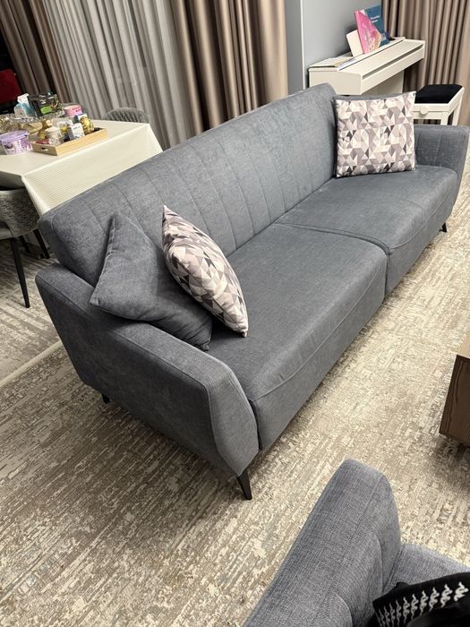 Продам диван и 2 кресла