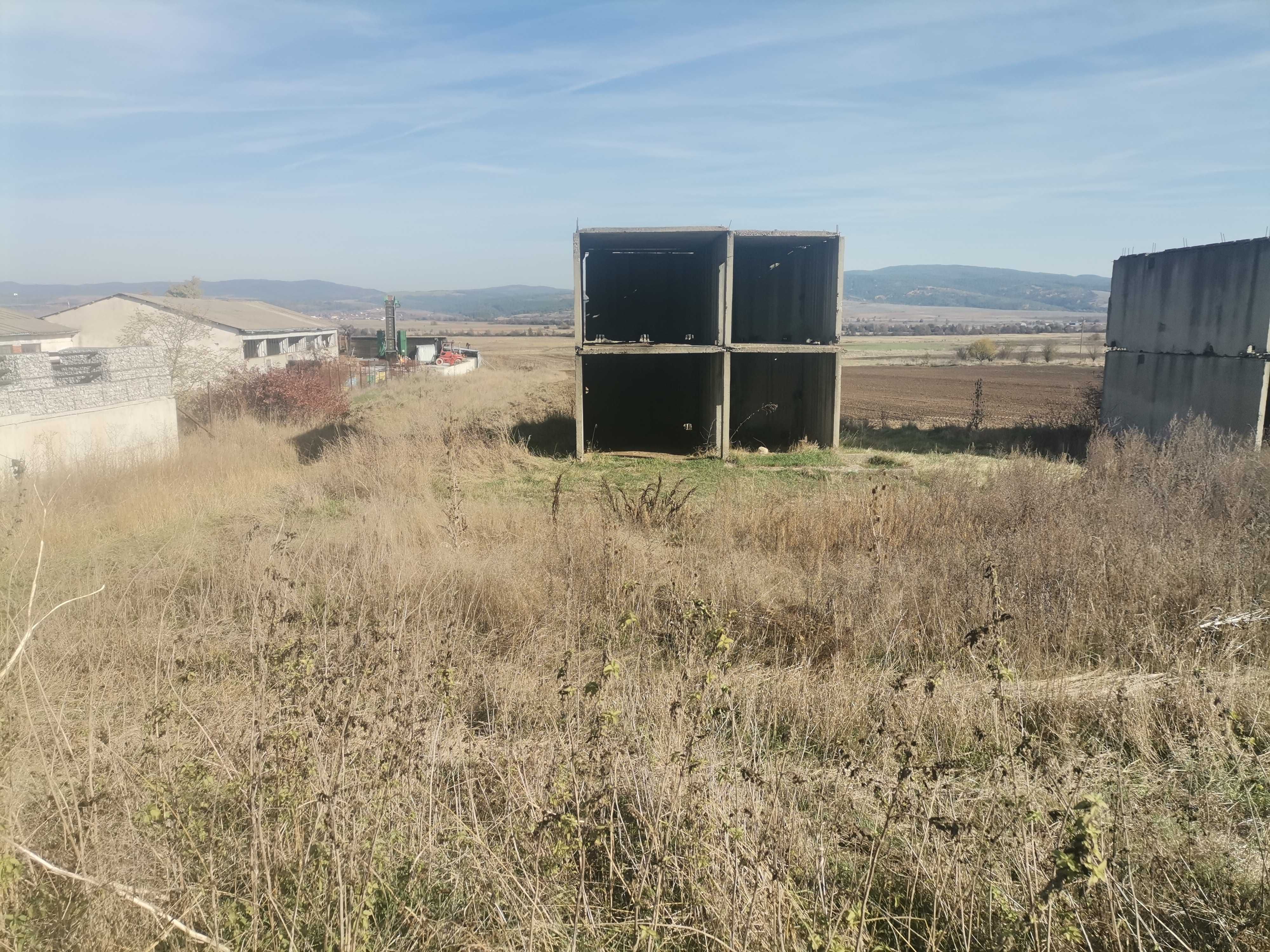 Продавам Сграда в село Белчин