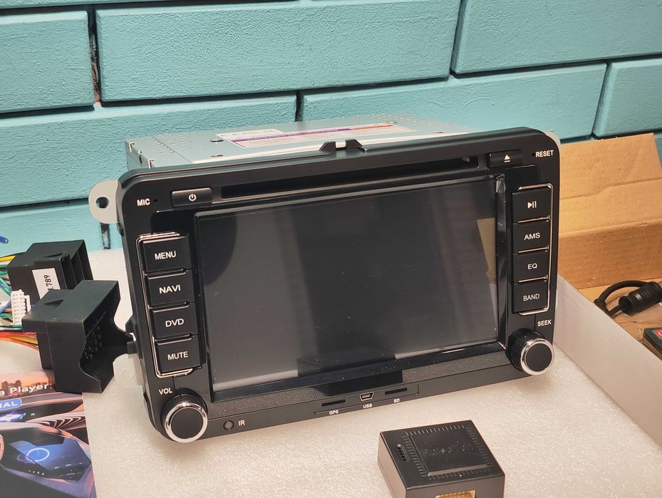 Hikity CarPlay авто радио с CD/DVD за VW Golf 5/6 Passat B6/B7 7"