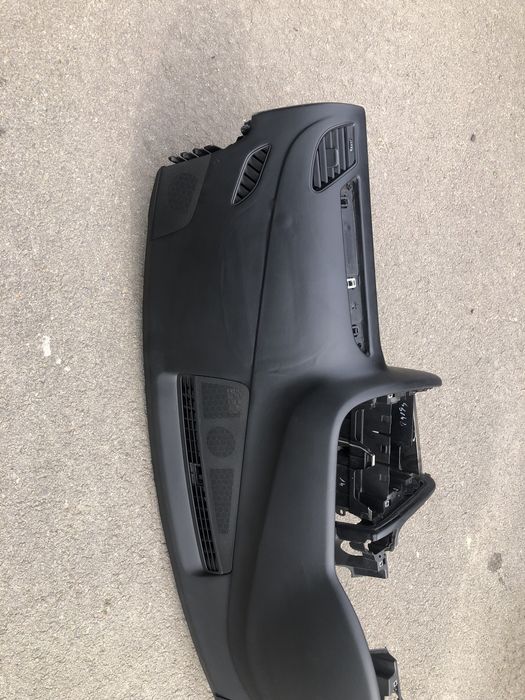 Plansa bord audi a4 b8