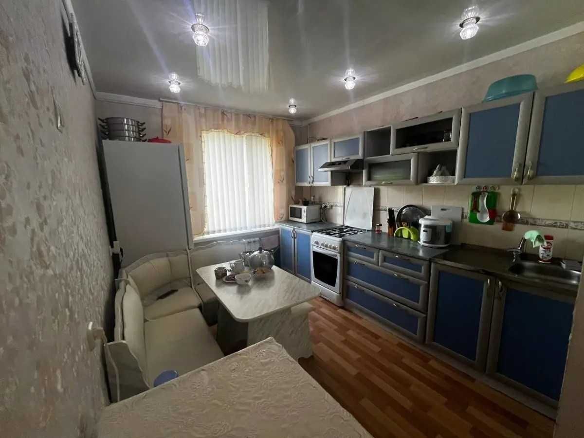 Продажа 4-комнатной квартиры р-он ЖД