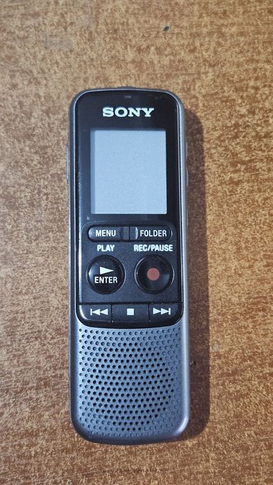Диктофон SONY ICD-PX240