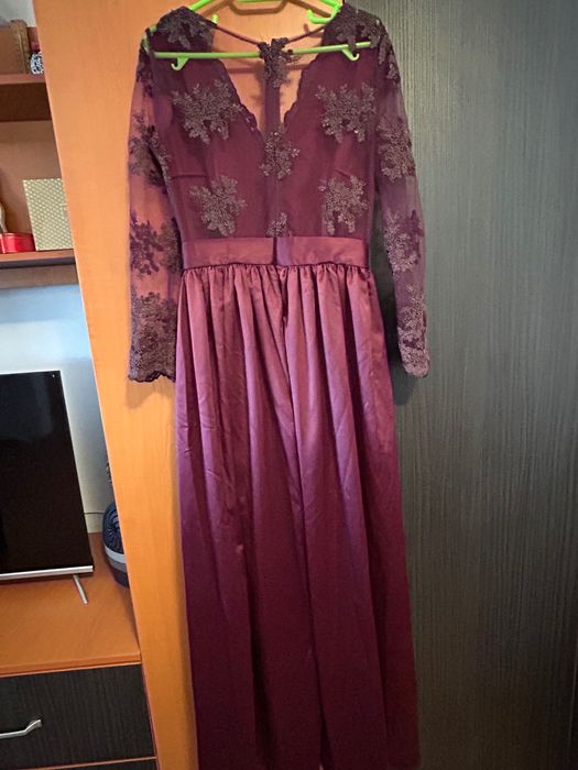 Rochie de seară…….