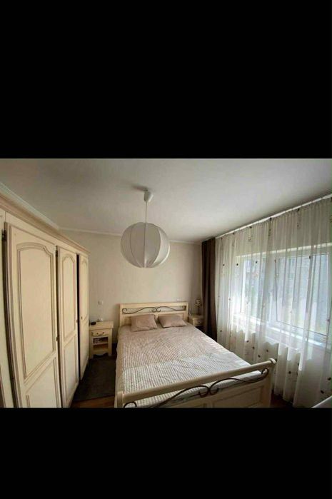 Vand apart 3 camere Oradea