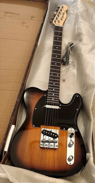Электро-гитара Fender telecaster