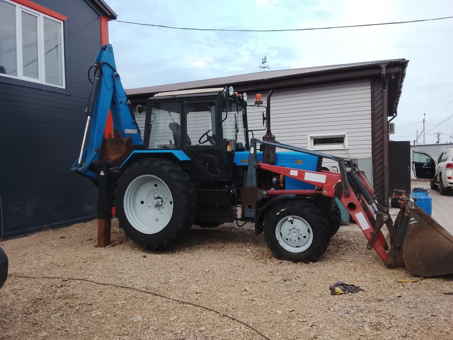 Продам Экскаватор