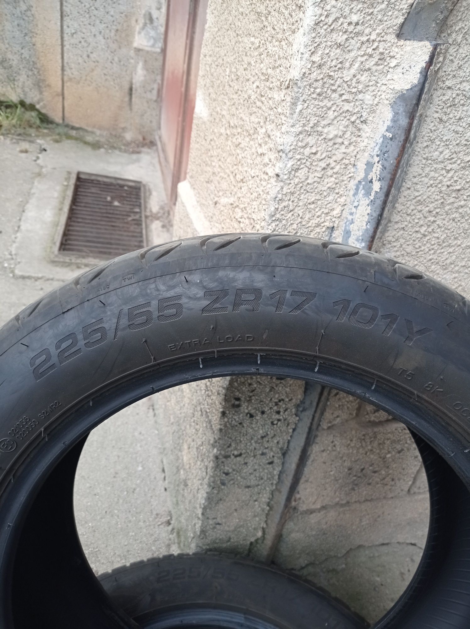Почти нови летни гуми