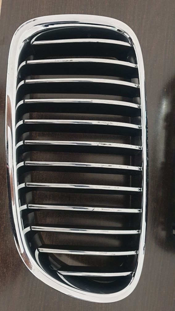 Grile radiator BMW seria 5 F10/11 188013-10