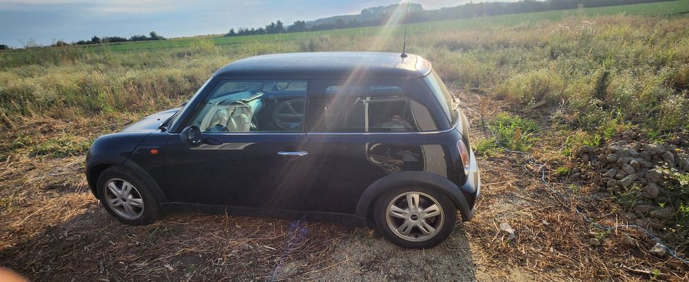 Mini Cooper 1.6 impecabil