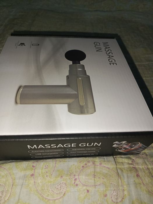 Massage gun massagor aparat