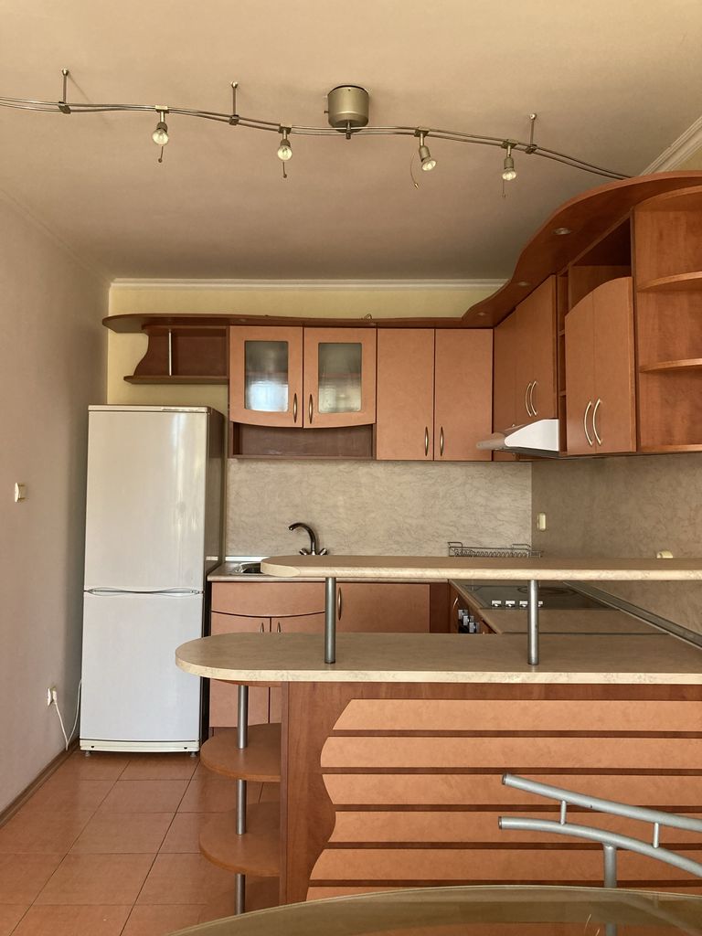 Дава се под наем Тристаен апартамент в Свети Влас - 98 кв.м за 331.5 € - Снимка #3