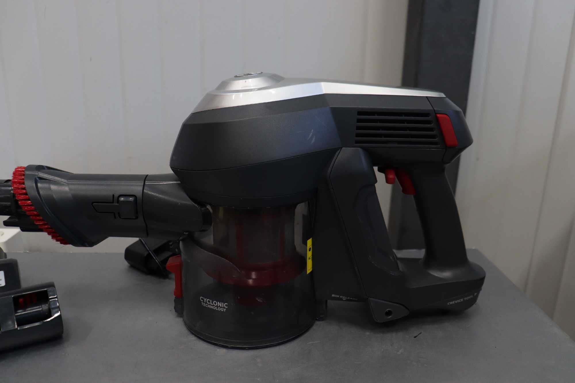 Вертикална Безкабелна Прахосмукачка Hoover H-FREE 100, ANIMAL