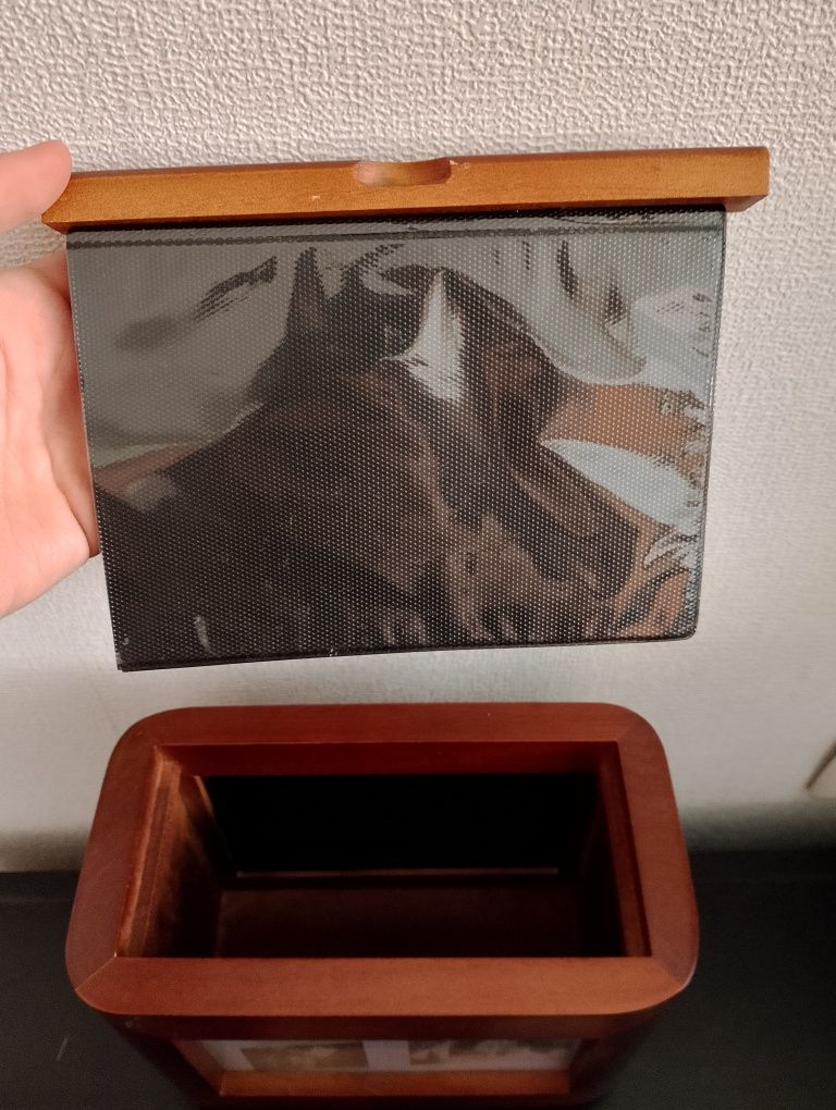 Дървен фотоалбум, чисто нов, въртящ се, с два прозореца