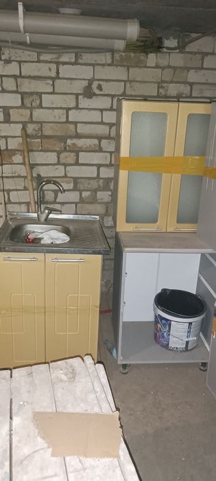 Продам кухонную гарнитуру