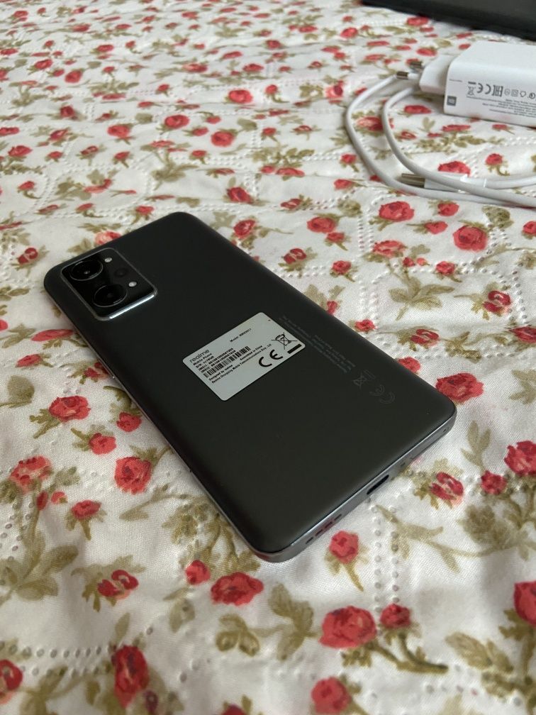 Realme GT2 с гаранция