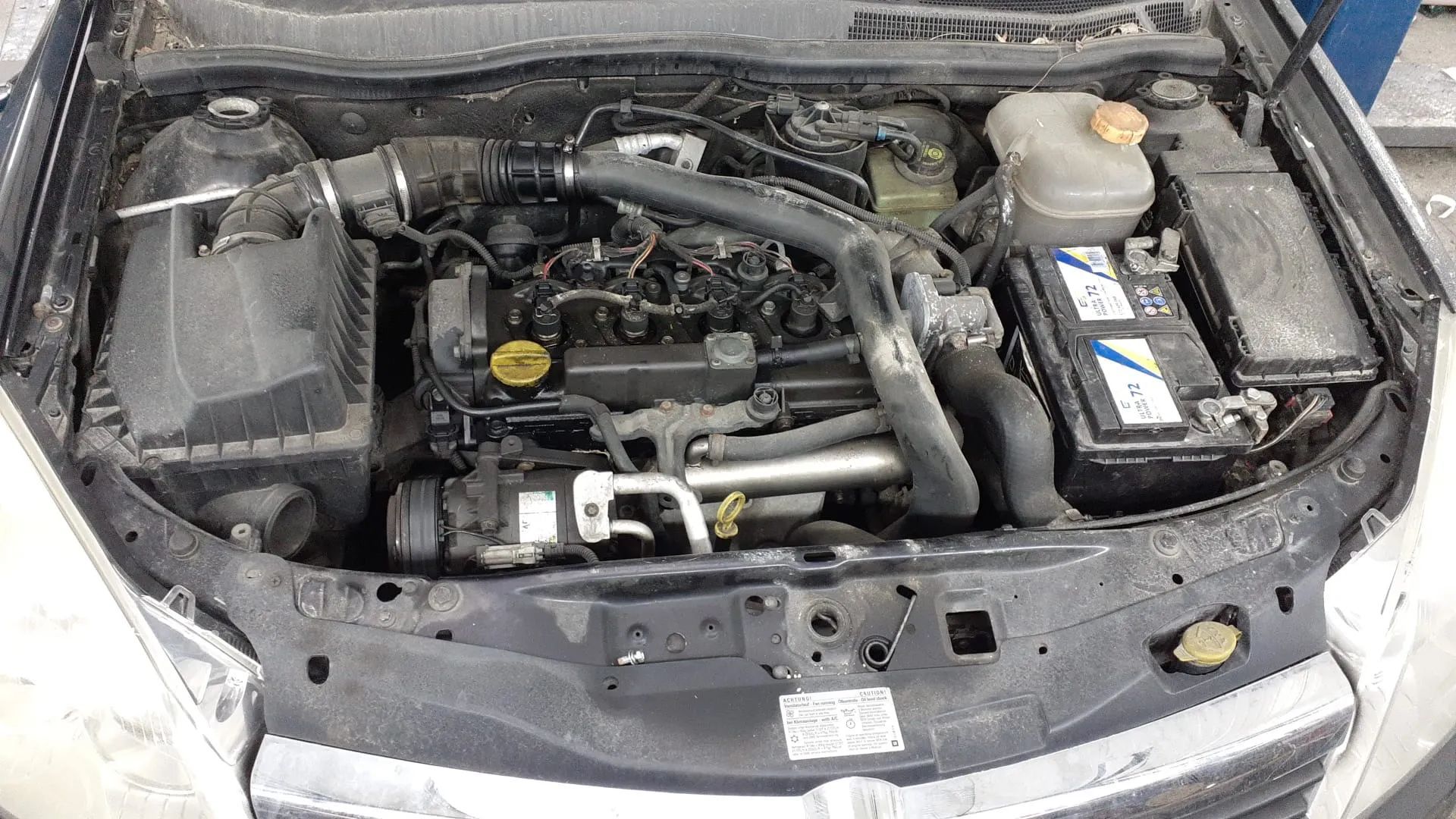 Rampa injectoare Opel Astra H 1.7 diesel