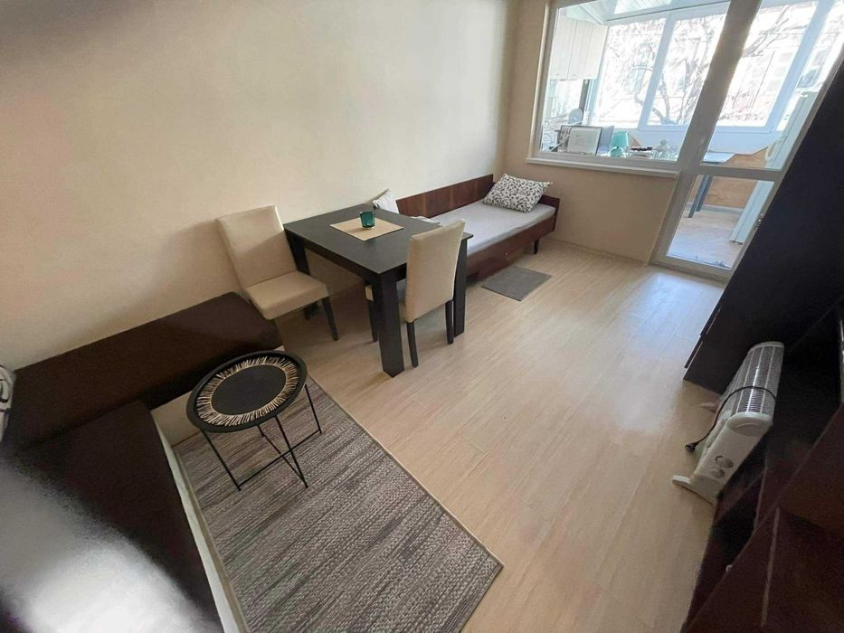 Дава се под наем Двустаен апартамент в Бургас, Възраждане - 52 кв.м за 255 € - Снимка #5