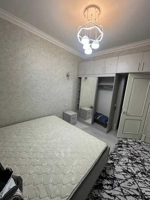 сдаю квартиру на алмазарском районе